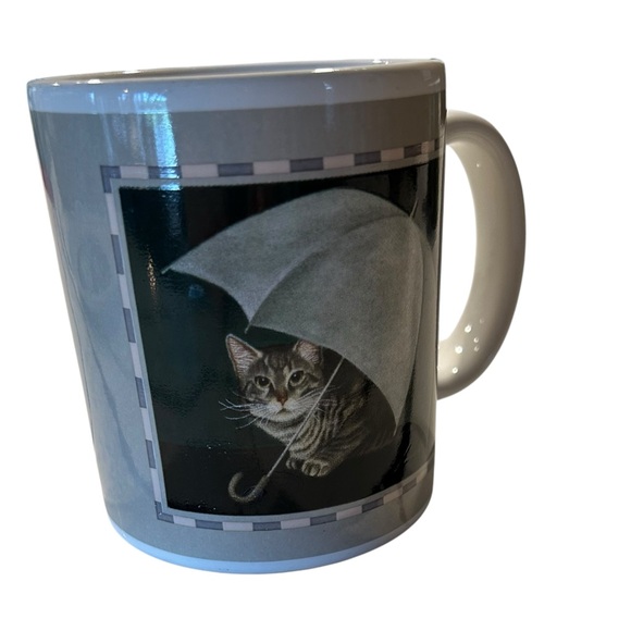 Cat collectible collection by Herrero - set of 3 cups and matching saucers - Picture 7 of 13